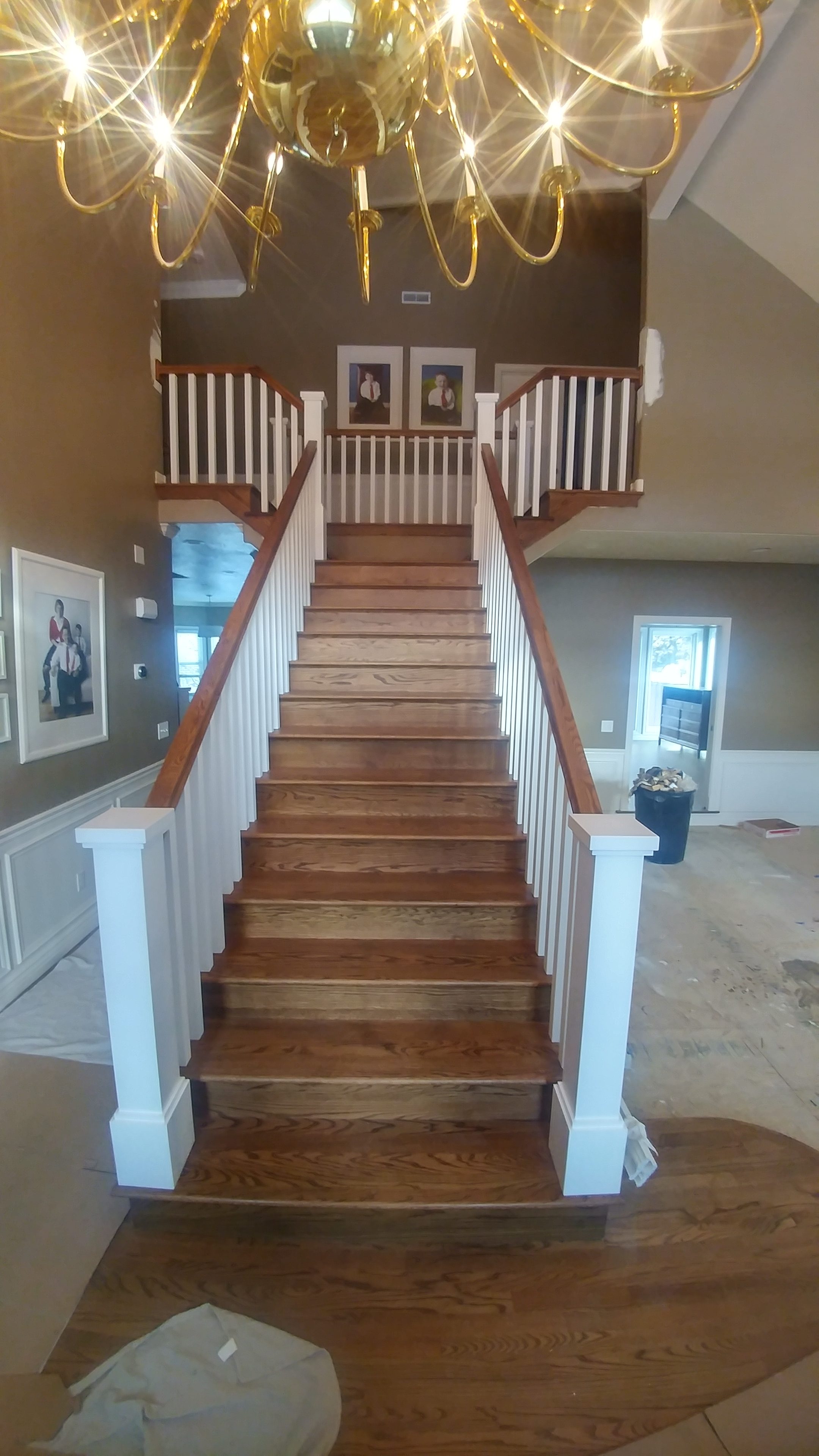 modern banister in Cottonwood Heights e1571014344221